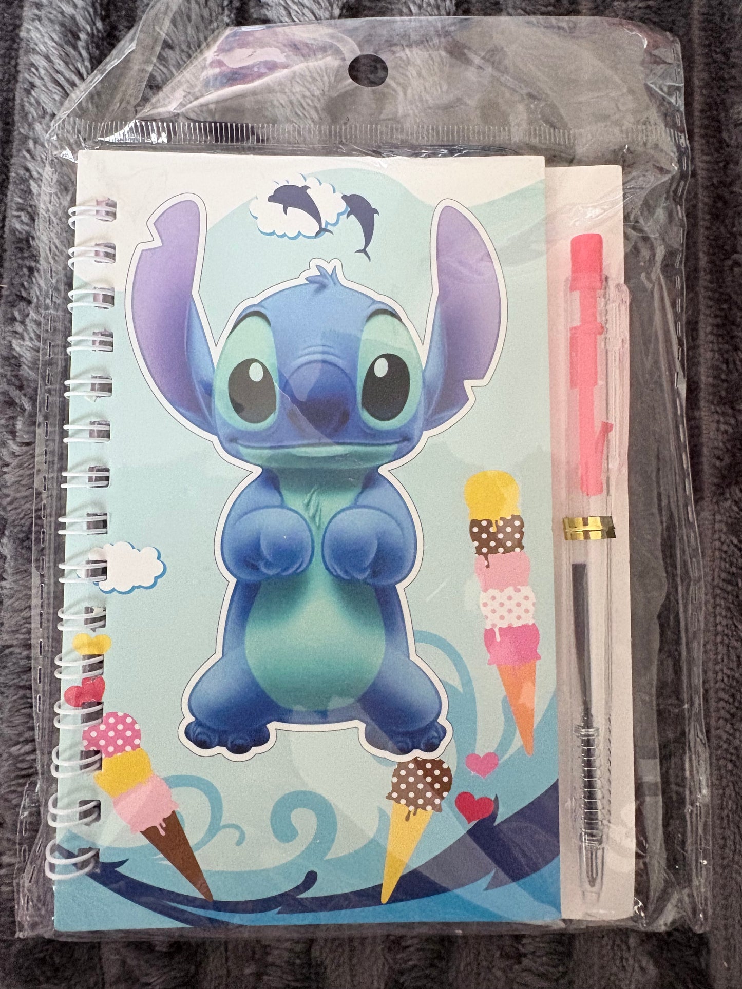 Small notebooks With Pens