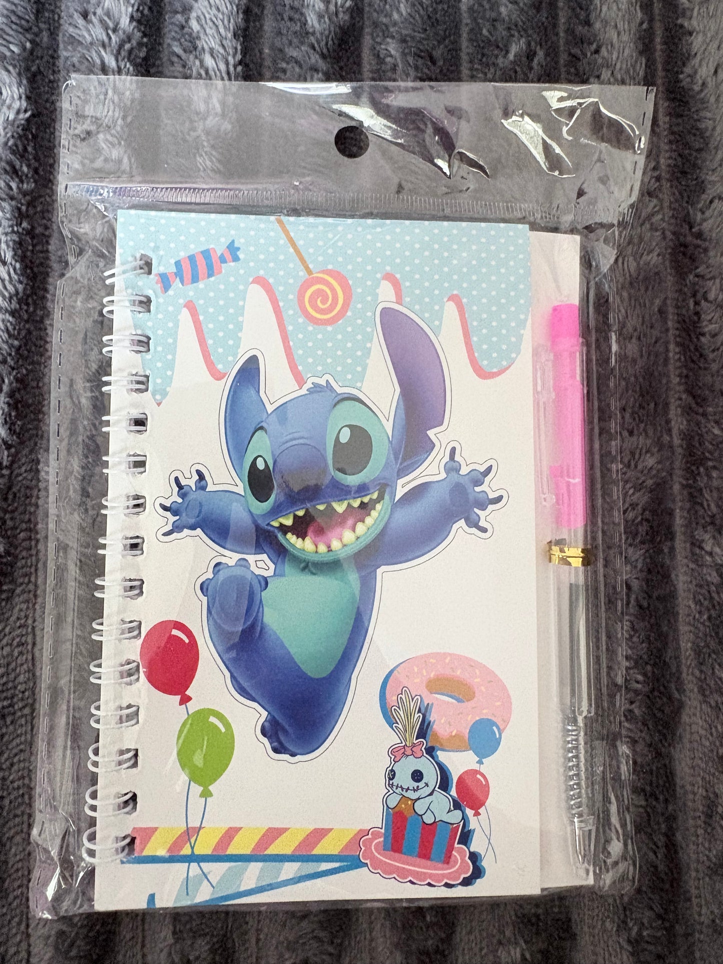 Small notebooks With Pens