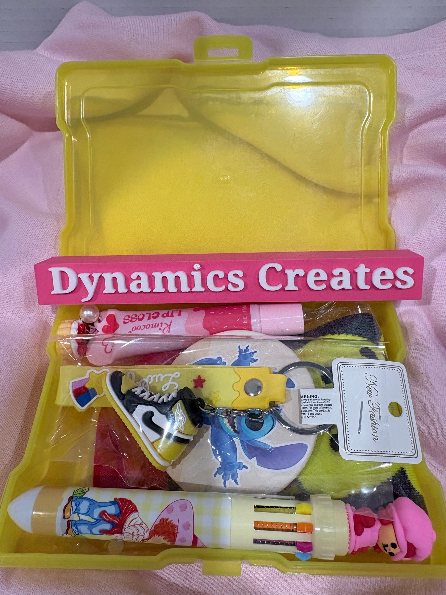 Mix accessories,makeup and more
